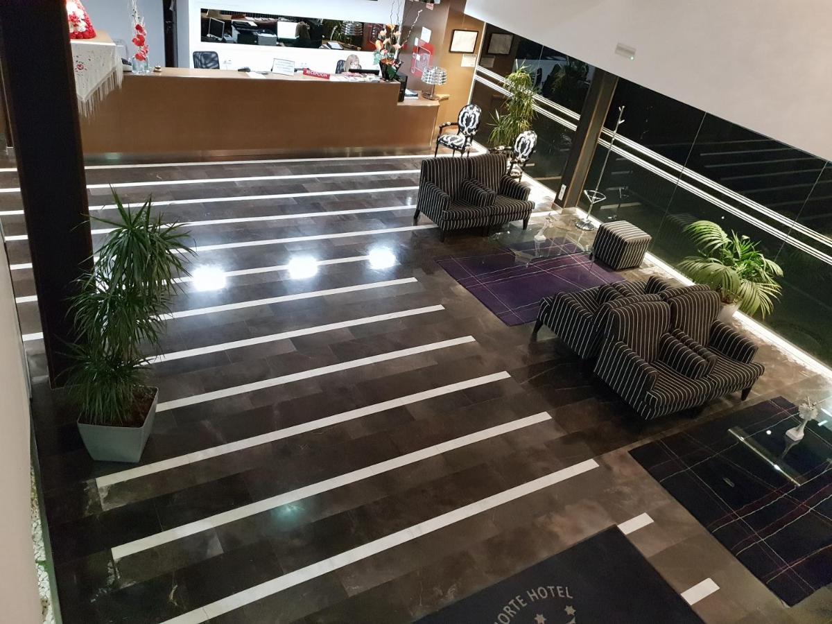 Norte Hotel Villanueva de Gállego Esterno foto